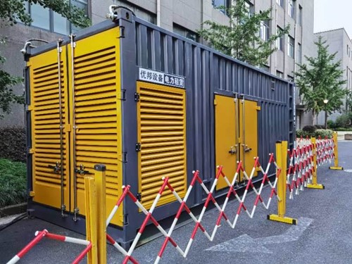 沁水温度对电压测量结果的影响是否存在理论计算公式？